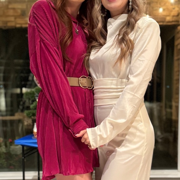 Collard magenta t-shirt Dress - Picture 4 of 4